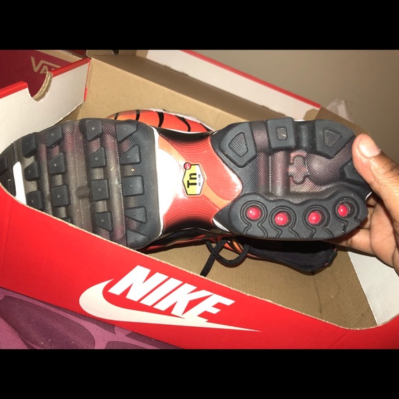 Air Max Plus TN Ultra - Picture 3 of 5